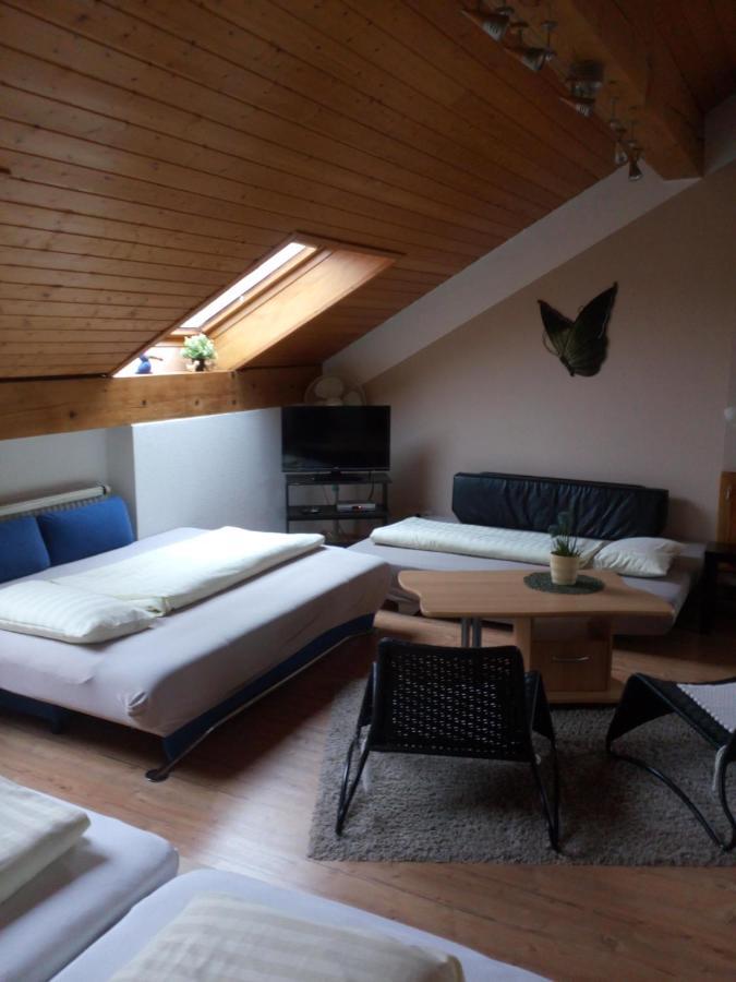 קנזינגן Gaestehaus Kasper מראה חיצוני תמונה