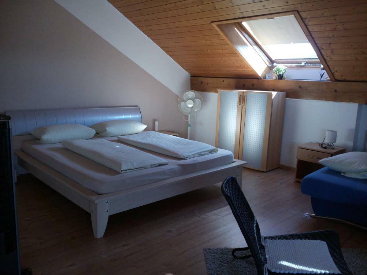 קנזינגן Gaestehaus Kasper מראה חיצוני תמונה